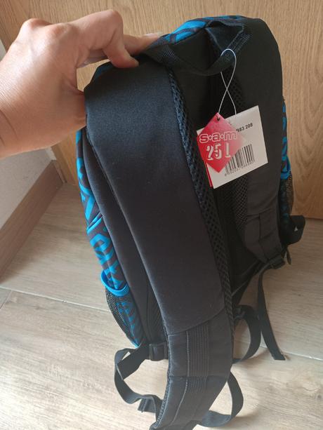 Ruksak sam 25l,