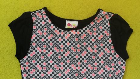 Blúzka s volánom, 122