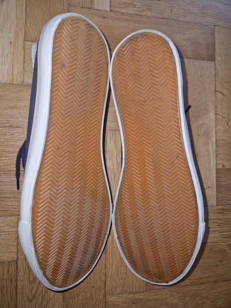 Plátené tenisky, 39