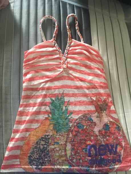 Tielko zn.desigual, desigual,s