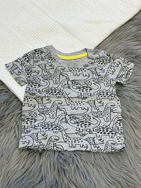 Chlapčenské tričko s dinosarami primark (68), primark,68
