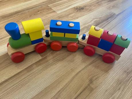 Drevený vláčik,