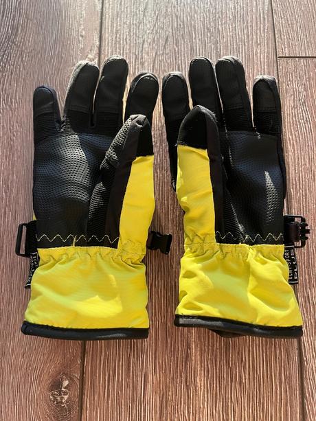 Zimne rukavice, 128