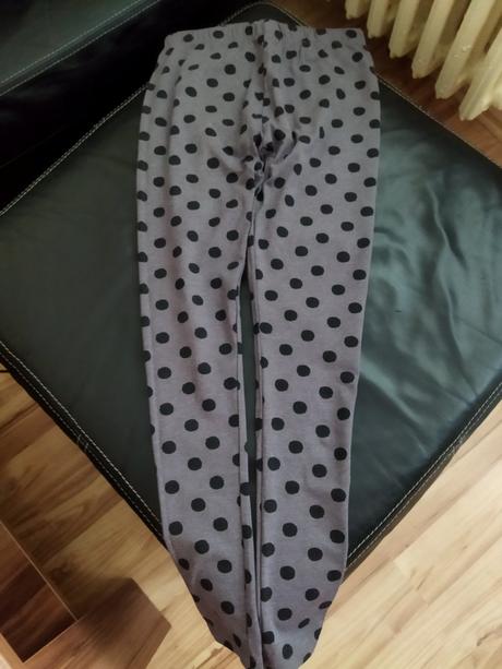 Leginy, reserved,152