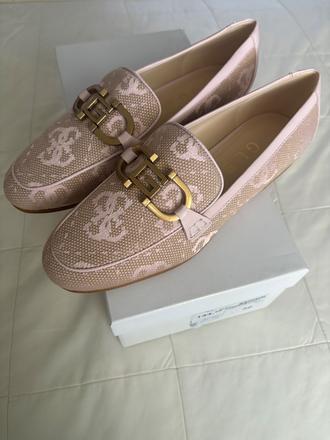 Baleríny guess, guess,36