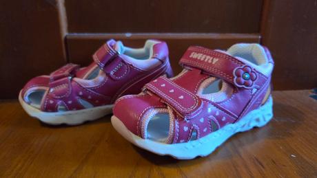 Predam sandalky 24, cupcake,24