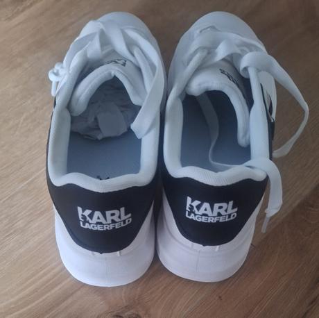 Uplne nové, karl lagerfeld,40