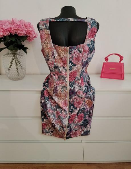 H&m vzorované šaty s otvoreným chrbtom, h&m,44