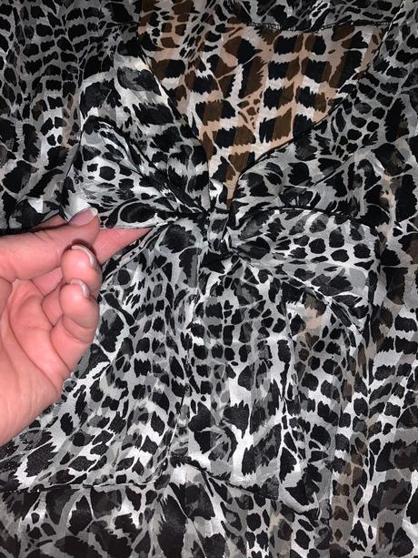 Čierna saténová sukňa, m