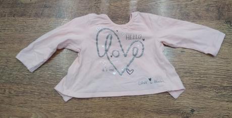 Tričko love, 68