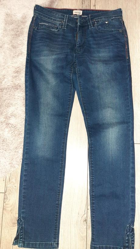 Taška plná vecí tommy hilfiger, zara, monnari, s