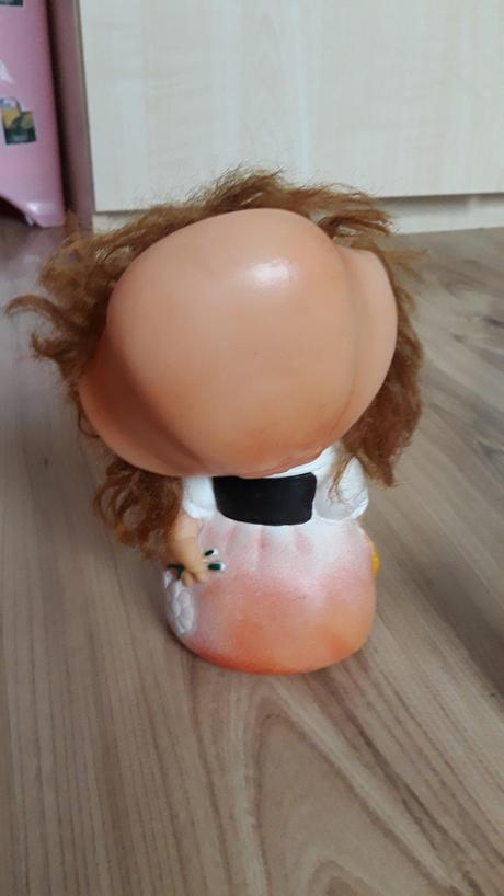 Ɓábika stará retro, 