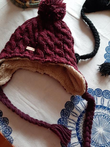 Hrubá čiapka regatta s vrkočmi, regatta