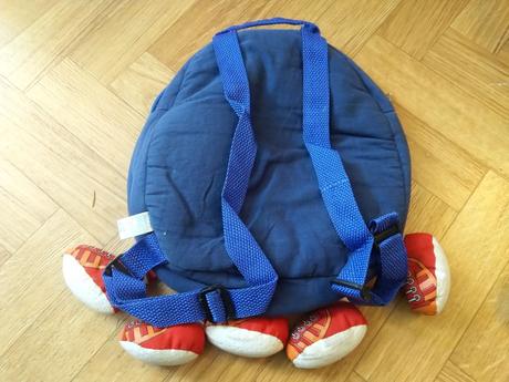 Ruksačik stonožka, 