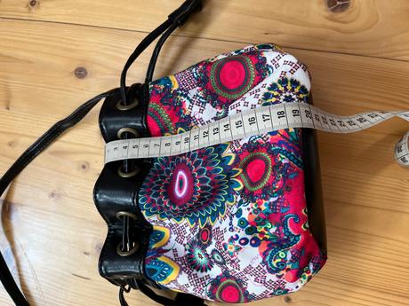 Dievčenská  kabelka, 