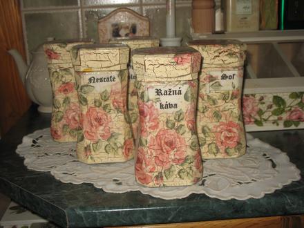 Dózy na skladovanie potravín, 