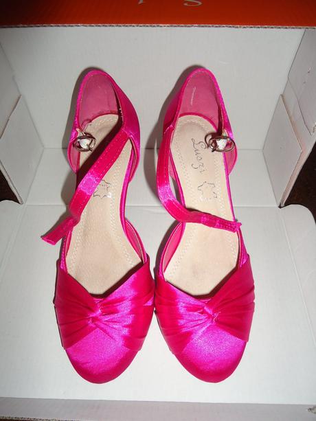 Elegantné cyklamenové topánky, 36