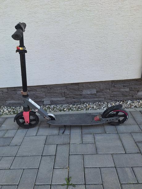 Detska kolobezka crivit, 