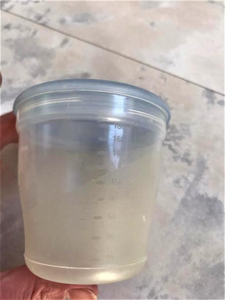 Skladovacia nádobka/odmerka,