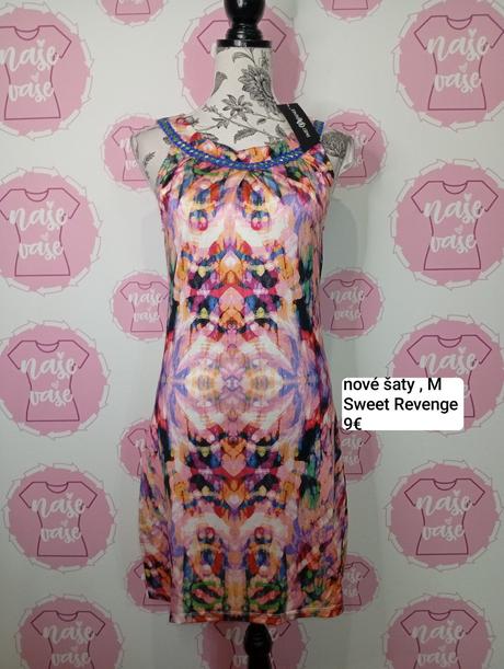 Krásne farebne šaty, m