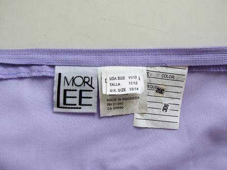 Spoločenské šaty, 38