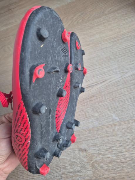 Kopačky umbro 33,5, 33