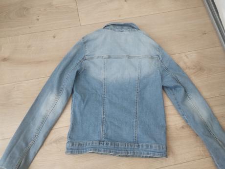 Riflova bundička, 152