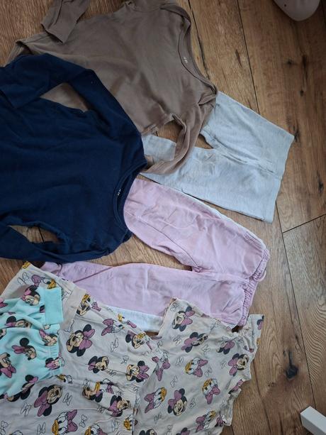 Teplaky, body, pyžamo 104, 104–116