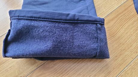 Turisticke oteplene nohavice, decathlon,140