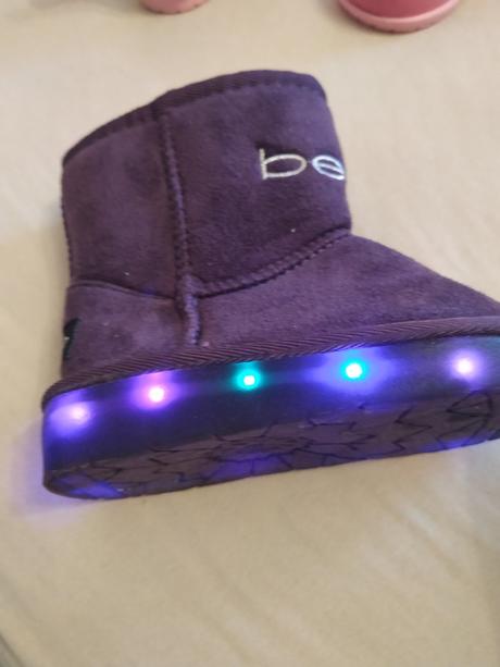 Čižmičky bebe, 24