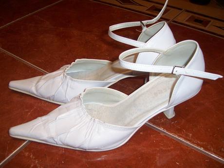 Biele topánky, 37