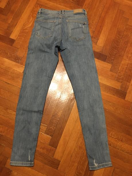 Rifle 34 vysoký pas, c&a,34