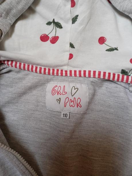 Dievčenská mikina, 110