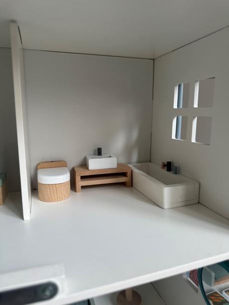 Drevený domček pre bábiky little dutch, 