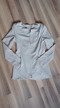 Predĺžené sako, s