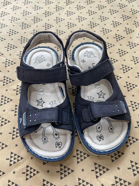 Sandálky lasocki - takmer nové, lasocki,28