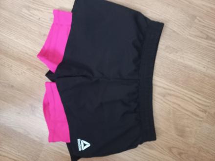 Kratke nohavice, reebok,146
