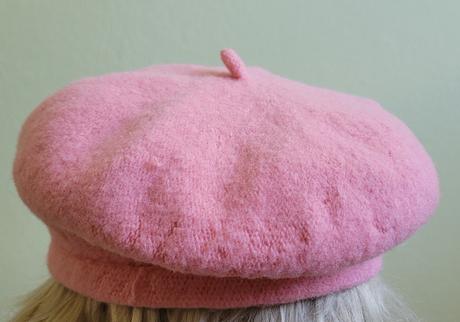 Retro ružová baretka, 92