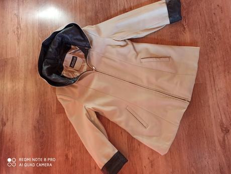 Prechodná kožená bunda., 38