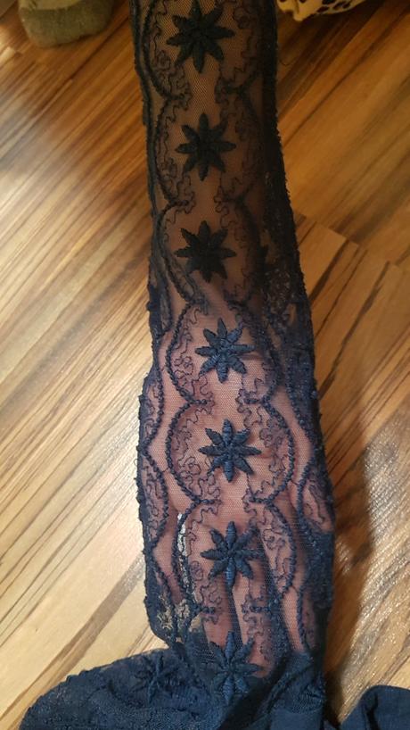 Tricko s krajkou, 140