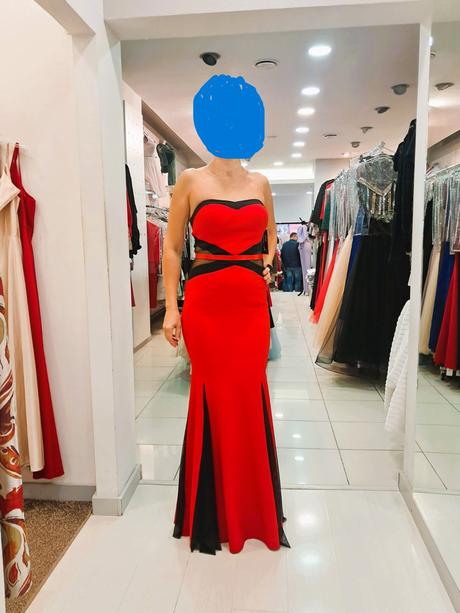 Červené plesové šaty m, m