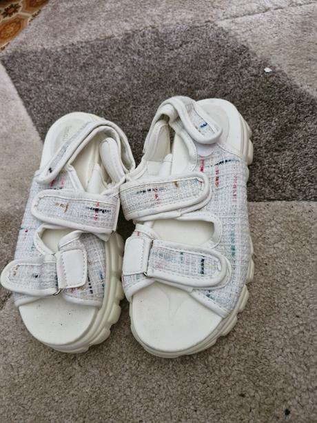 Dámske sandále, 39