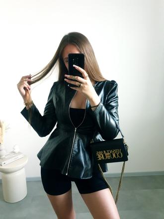 Čierna koženka s, s