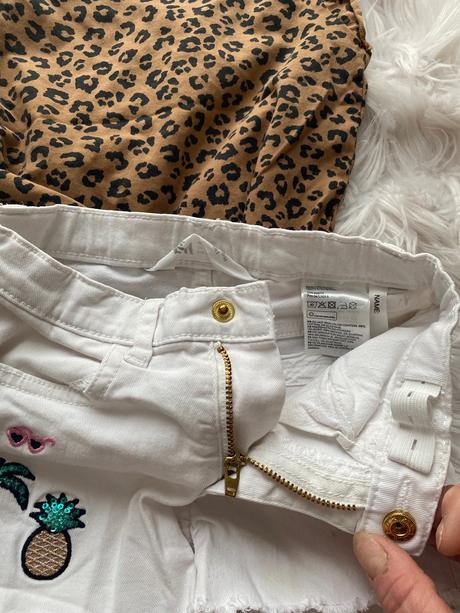 Elasticke šortky s nášivkami, h&m,110