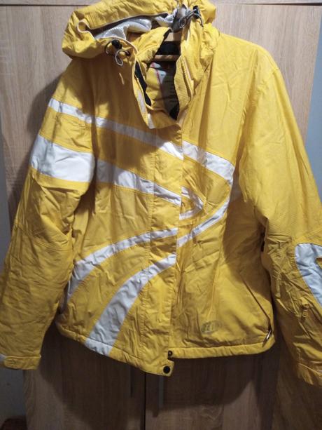 Lyžiarska bunda, v. 42, 42