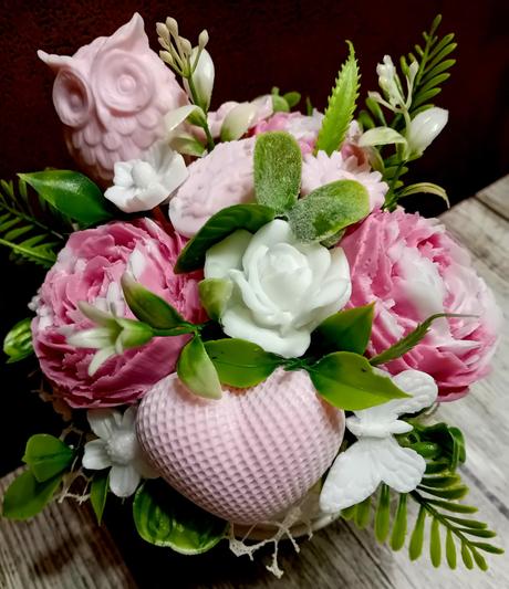 Mydlová kytička v keramike, 