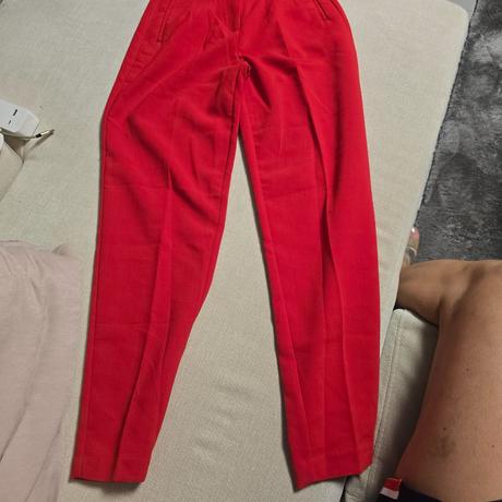 Elegantne nohavice, amisu,34