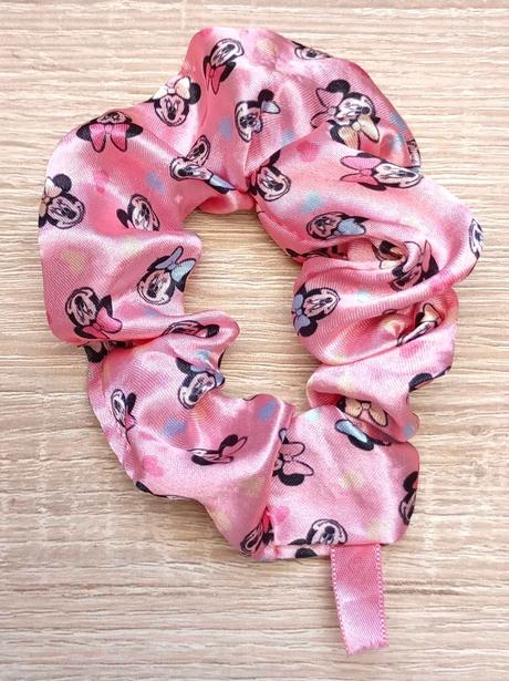 Scrunchie - minnie mouse, disney