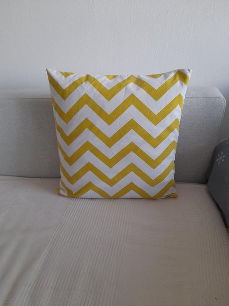 Vankúš, šírka (cm): 50,dĺžka (cm): 50