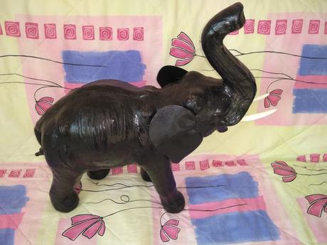 Dekoračný predmet slon, 